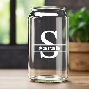 Vaso Con Forma De Lata Monograma minimalista de letra S blanca y nombre p