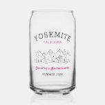 Vaso Con Forma De Lata Partido de la Bachelorette del Campamento Favor de<br><div class="desc">Experimente la aventura con los regalos de los Personalizados del Camp Bachelorette Party! Para prepararte para una inolvidable despedida de soltera que combina la emoción al aire libre con un estilo personalizado. Esta mercadería personalizado es la adición perfecta a su celebración temática del campamento, añadiendo un toque de elegancia e...</div>