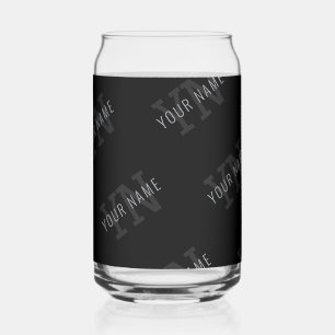 Vaso Con Forma De Lata Patrón de nombre de monograma gris y negro muy osc