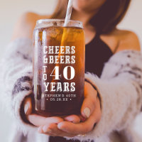 Saludos y cervezas a 40 años cualquier cumpleaños 