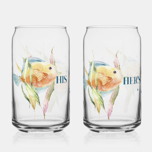 VASO CON FORMA DE LATA SU CIUDAD DE PLAYA Y SU PUEBLO, PESCADO TROPICAL D