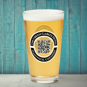 Vaso de bebidas de hotel o bar con código QR