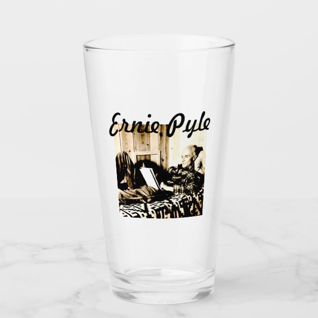 VASO DE CERVEZA ERNIE PYLE RECOSTADO (Anverso)