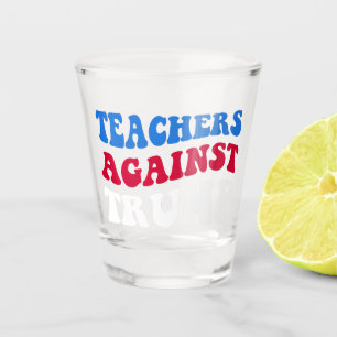 Vaso De Chupito Anti Trump - Maestros contra Trump II