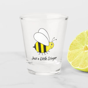Vaso De Chupito Apenas un pequeño aguijón manosea la abeja