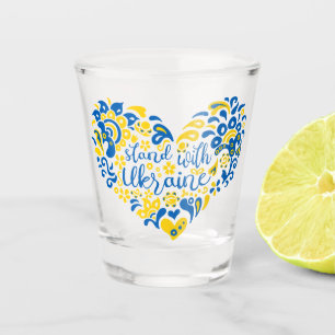 Vaso De Chupito Apoyar a Ucrania con letras y corazón