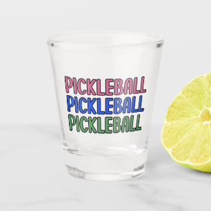 Vaso De Chupito Baloncesto en la tipografía verde rosa azul