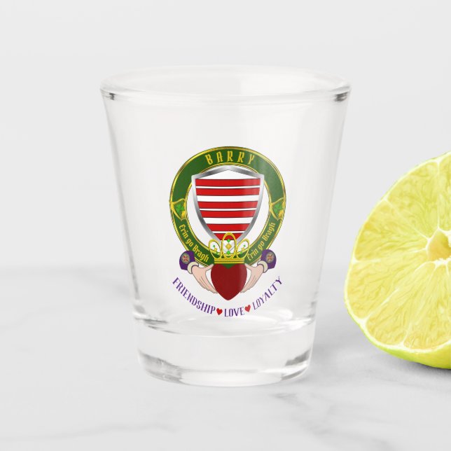 Vaso De Chupito Barry Irish Shield y Claddagh (Anverso)