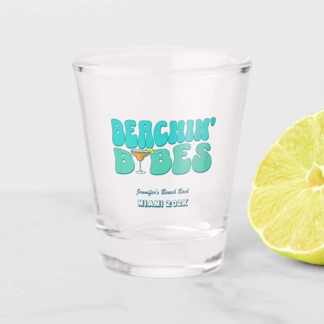 Vaso De Chupito Beach Bachelorette Party Groovy Beachin Babes (Anverso)