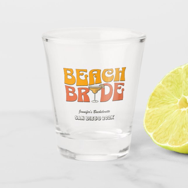 Vaso De Chupito Beach Bachelorette Party Retro Groovy Beach Bride (Anverso)