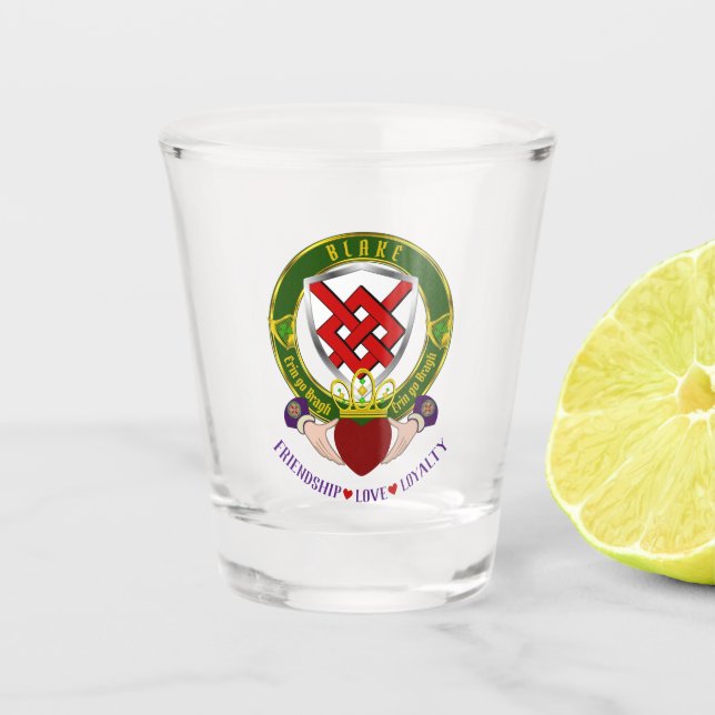 Vaso De Chupito Blake Irish Shield y Claddagh (Anverso)
