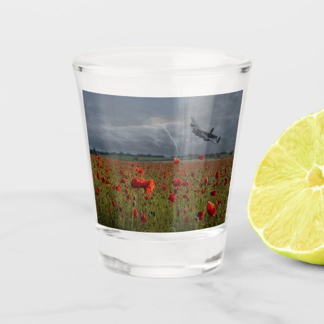 Vaso De Chupito Bombardero De Lancaster Por Un Campo De Adormidera (Anverso)