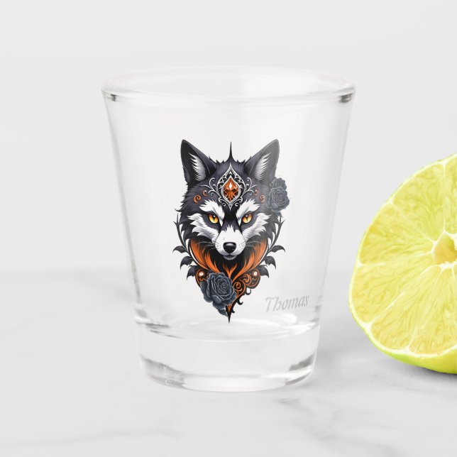 Vaso De Chupito Cabeza de lobo majestuosa, terminada en una profun (Anverso)
