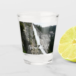 Vaso De Chupito Cataratas de Nevada en el Parque Nacional Yosemite
