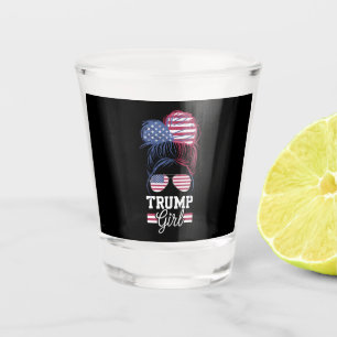Vaso De Chupito Chica Trump Pelo Despeinado USA 47 Presidente