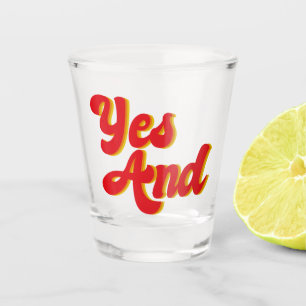 Vaso De Chupito Comedia De Sí Y De Mejoras