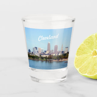 Vaso De Chupito Cristal de disparo en el Skyline Lake de Cleveland