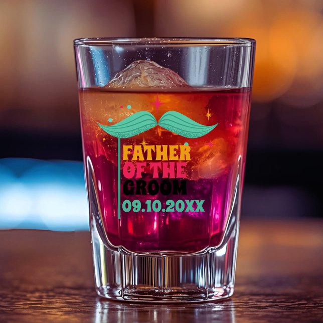 Vaso de chupito de bigote para el legendario papá  (Subido por el creador)
