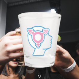 Vaso de chupito del Símbolo del Orgullo Trans