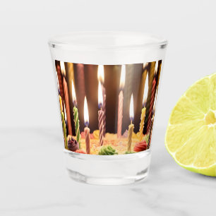 Vaso De Chupito Deseos iluminados: torta de día de velas brillante