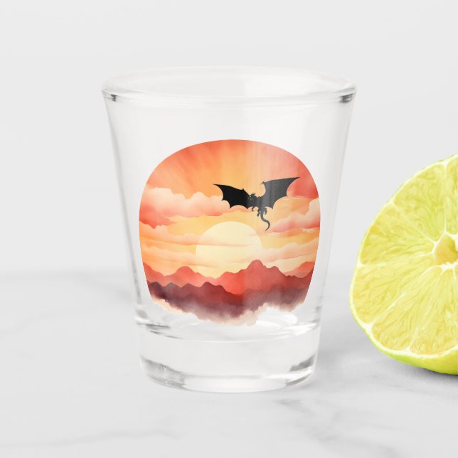 Vaso De Chupito Dragon Silhouett contra el atardecer (Anverso)