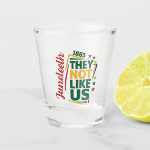 Vaso De Chupito El 18 De Junio No Les Gusta La Historia Negra De N
