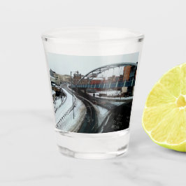 Vaso De Chupito El puente , en la nieve
