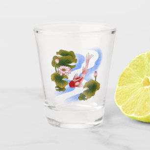 Vaso De Chupito Elegante carpa koi en estanque de loto