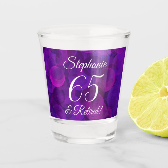 Vaso De Chupito Elegante morado 65 y retiro jubilado (Anverso)