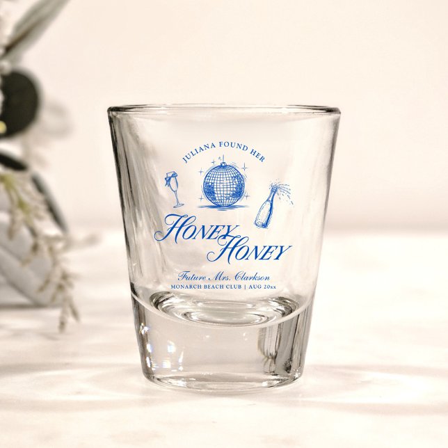 Vaso De Chupito Encontró Su Bachelorrea De Miel Azul (Subido por el creador)