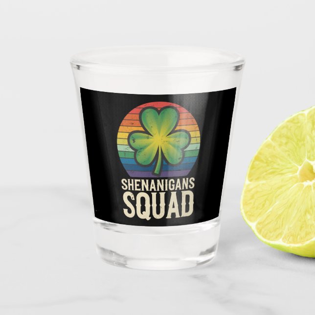 Vaso De Chupito Equipo de Shenanigans Combinando Grupo del Día de  (Anverso)