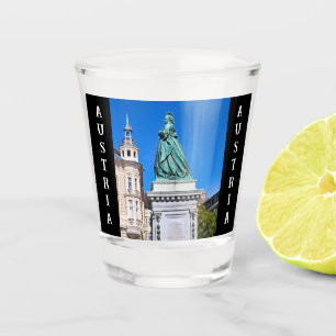Vaso De Chupito Estatua de la emperatriz Maria Theresia Austria