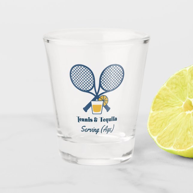 Vaso De Chupito Fiesta de cumpleaños personalizable de tenis y teq (Anverso)