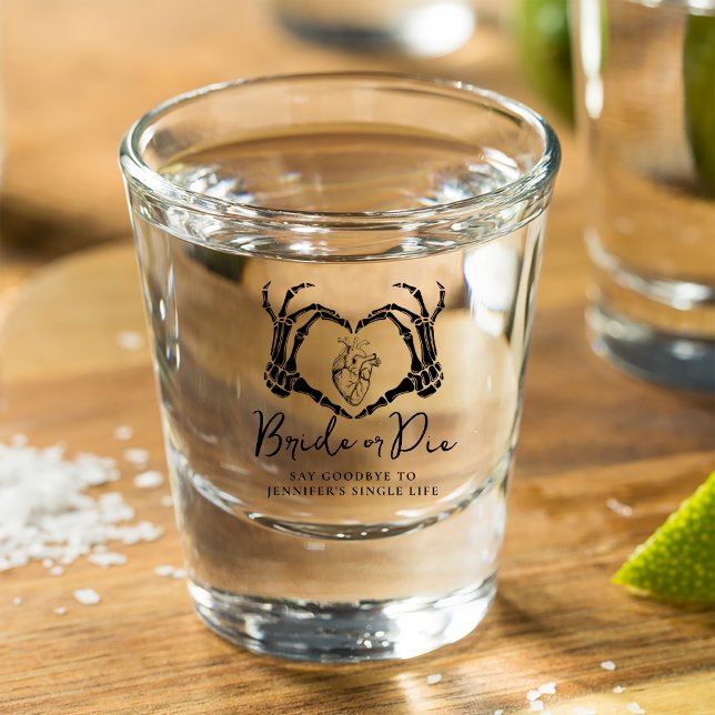 Vaso De Chupito Fiesta de Despedida de Soltera Corazón Gótico Brid (Subido por el creador)