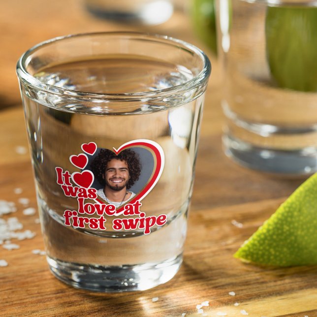 Vaso De Chupito Foto divertida del corazón enamorado (Subido por el creador)