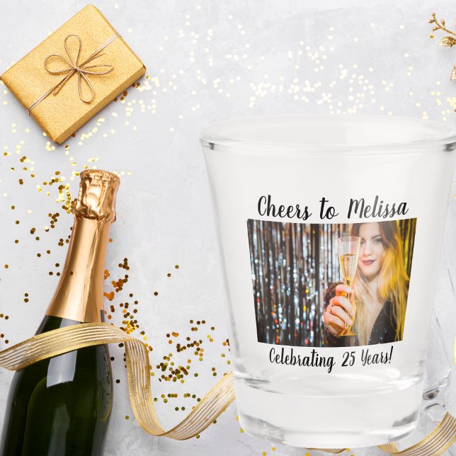 Vaso De Chupito Fotos de cumpleaños saludan a Personalizado de cum (Subido por el creador)