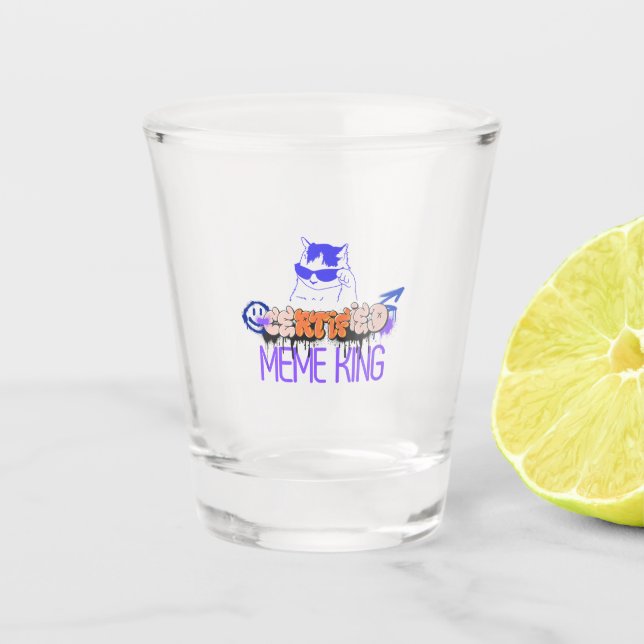 Vaso De Chupito Gato Rey del Meme Certificado (Anverso)