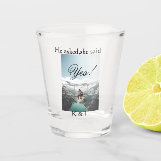 Vaso De Chupito He asked she said yes engagement photo name stylis (Anverso)
