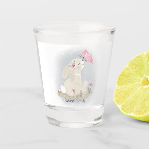Vaso De Chupito Hermosa conejo y mariposa.