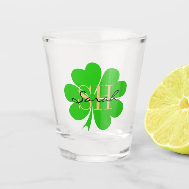 Vaso De Chupito Hojas de Shamrock & Lucky Clover monogramadas / ir (Anverso)