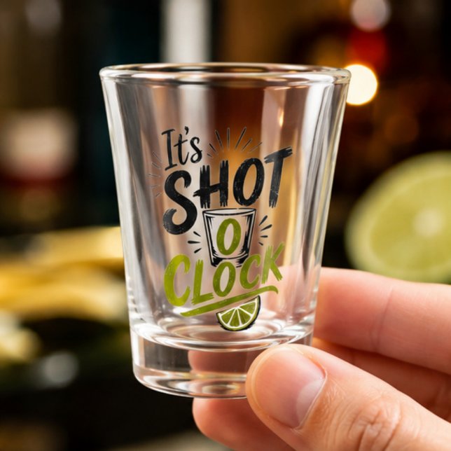 Vaso De Chupito It's "Shot O'clock" typography fun shot glass. (Subido por el creador)