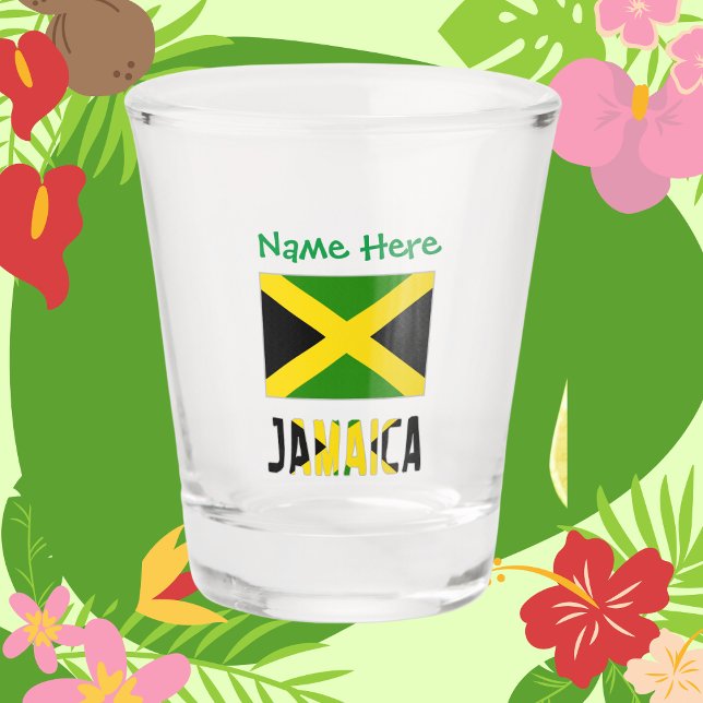 Vaso De Chupito Jamaica y la personalización verde de la bandera j (Shot glass with Jamaican Flag and the word JAMAICA underneath in flag colors. Add a name above.)