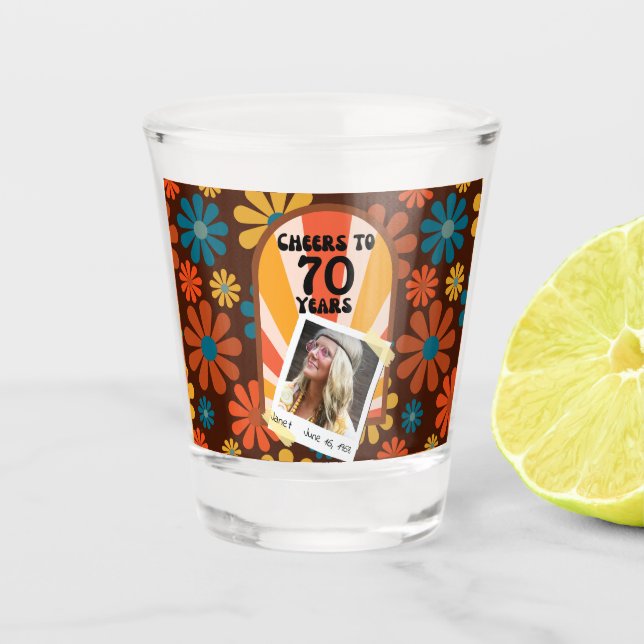 Vaso De Chupito La flor retro 60 viaja a los años (Anverso)