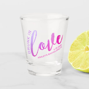 Vaso De Chupito La soltera favorece a los ebrios en el amor Person