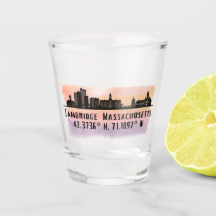 Vaso De Chupito Línea aérea de Cambridge en la ciudad