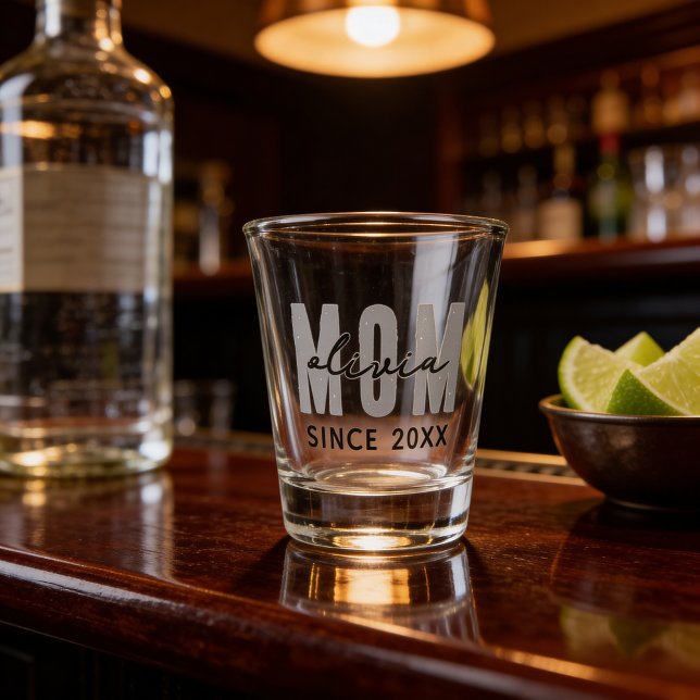 Vaso De Chupito Mamá desde el 20XX Preppy simple moderno (Subido por el creador)