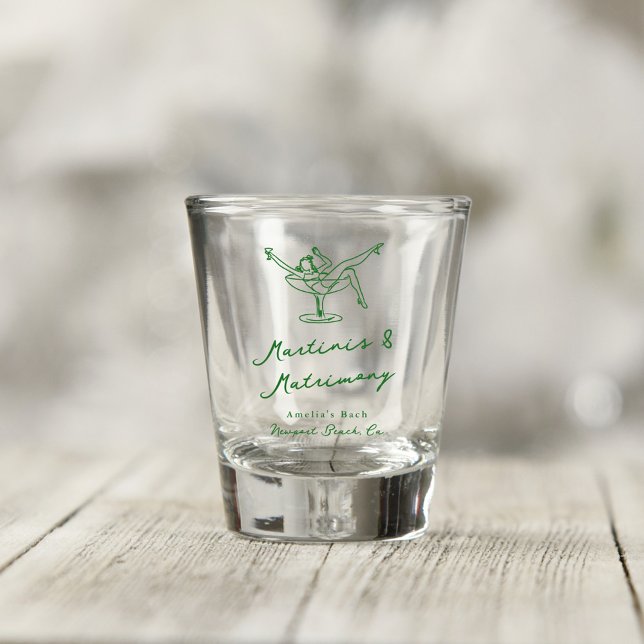 Vaso De Chupito Mano caprichosa dibujó martinis verdes y madurez (Subido por el creador)
