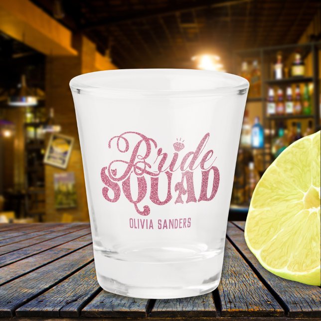 Vaso De Chupito Modern bridal squad pink glitter letters (Subido por el creador)