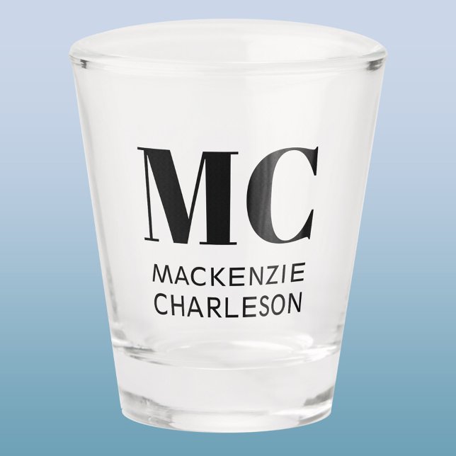 Vaso De Chupito Monograma Dos Iniciales Personalizado de nombres (Modern minimalist two initial monogram name shot glass)