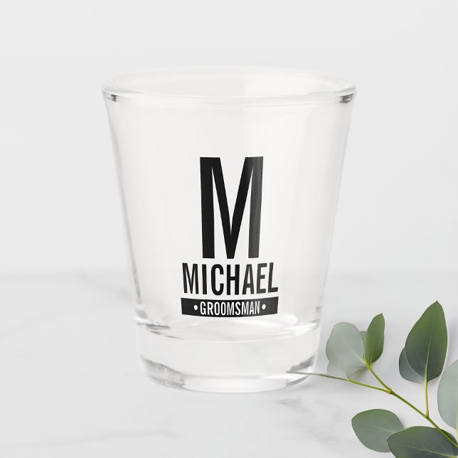 Vaso De Chupito Monograma y nombre del Groomsman personalizado (Subido por el creador)